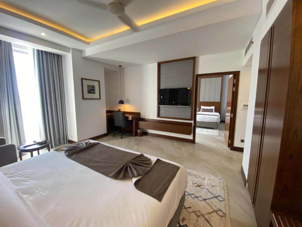 Hotel Windy Terrace Koks Badźar Zewnętrze zdjęcie